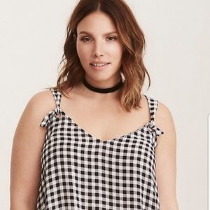 TORRID Size 5! Black & white Plaid print cami!